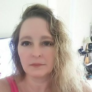 Meet your Posher, Deanna